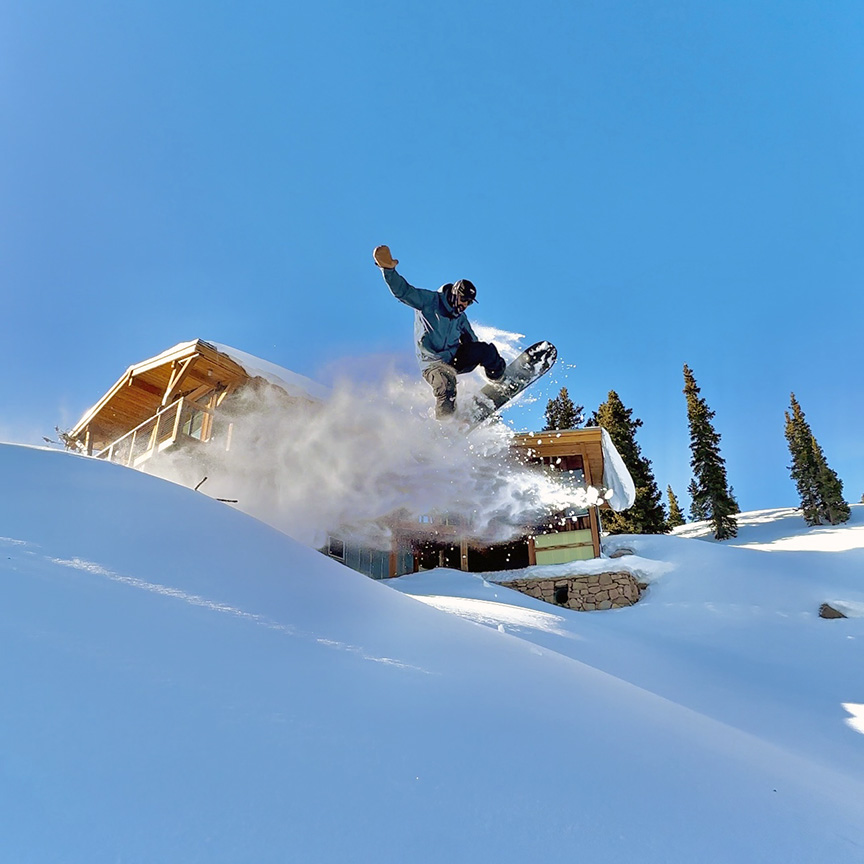 Jordan Kehoe of Roaring Fork Engineering snowboarding